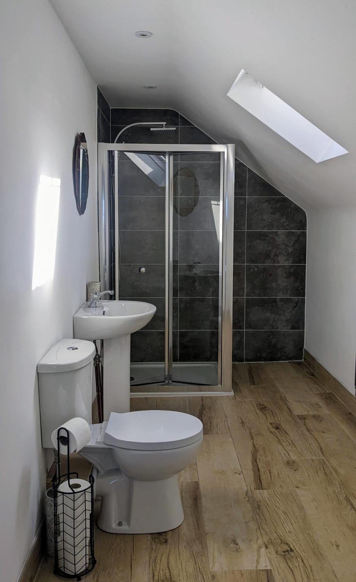 St Davids Gin & Kitchen - The Cathedral Villas Quarto foto